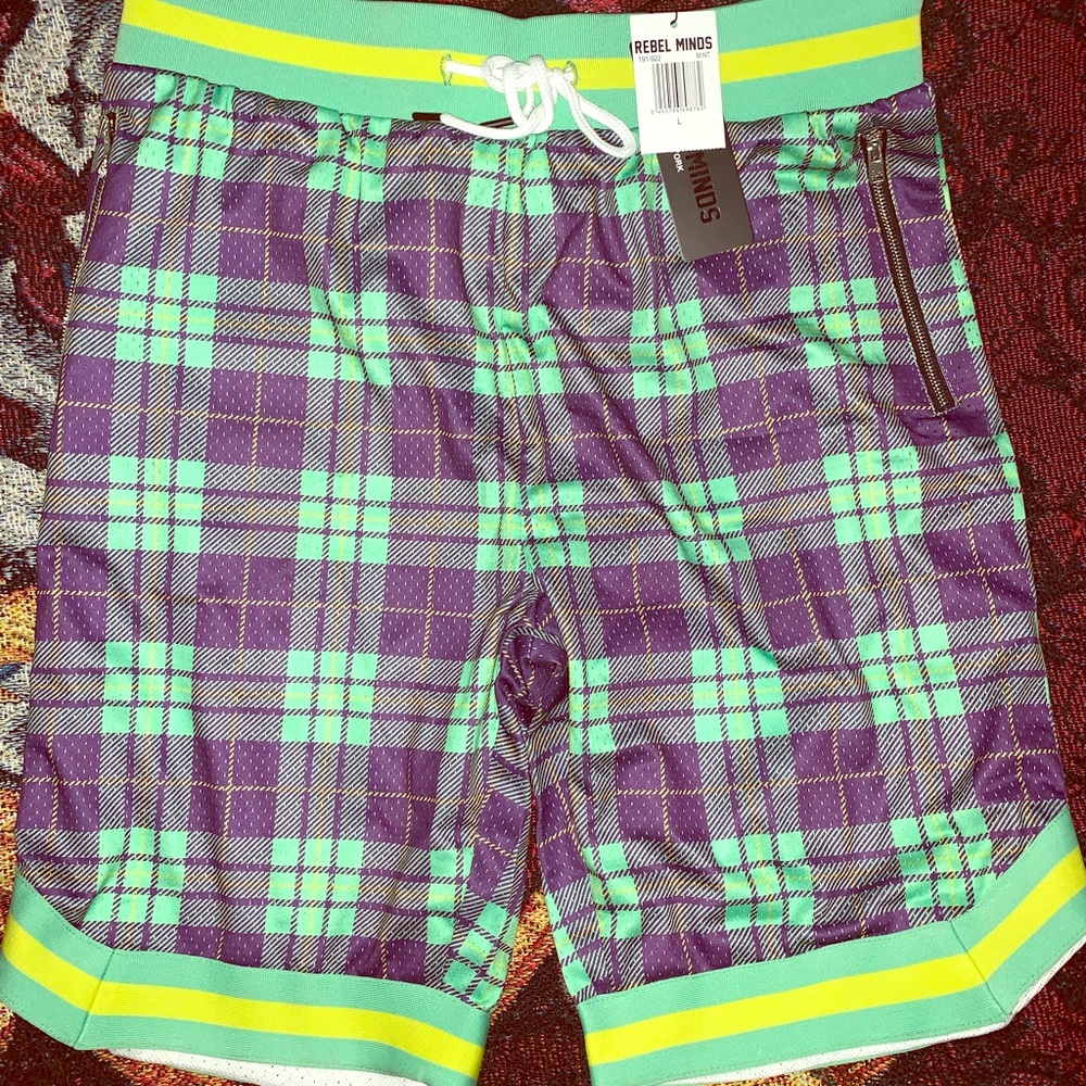 🆕🚹Rebel Minds Purple/Green plaid mesh shorts,MD!